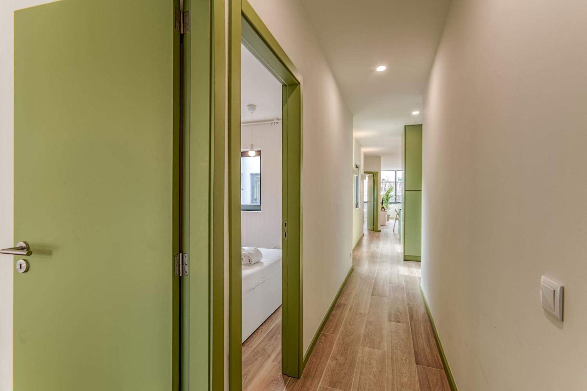 Travel And Live Apartments Porto Pokoj fotografie
