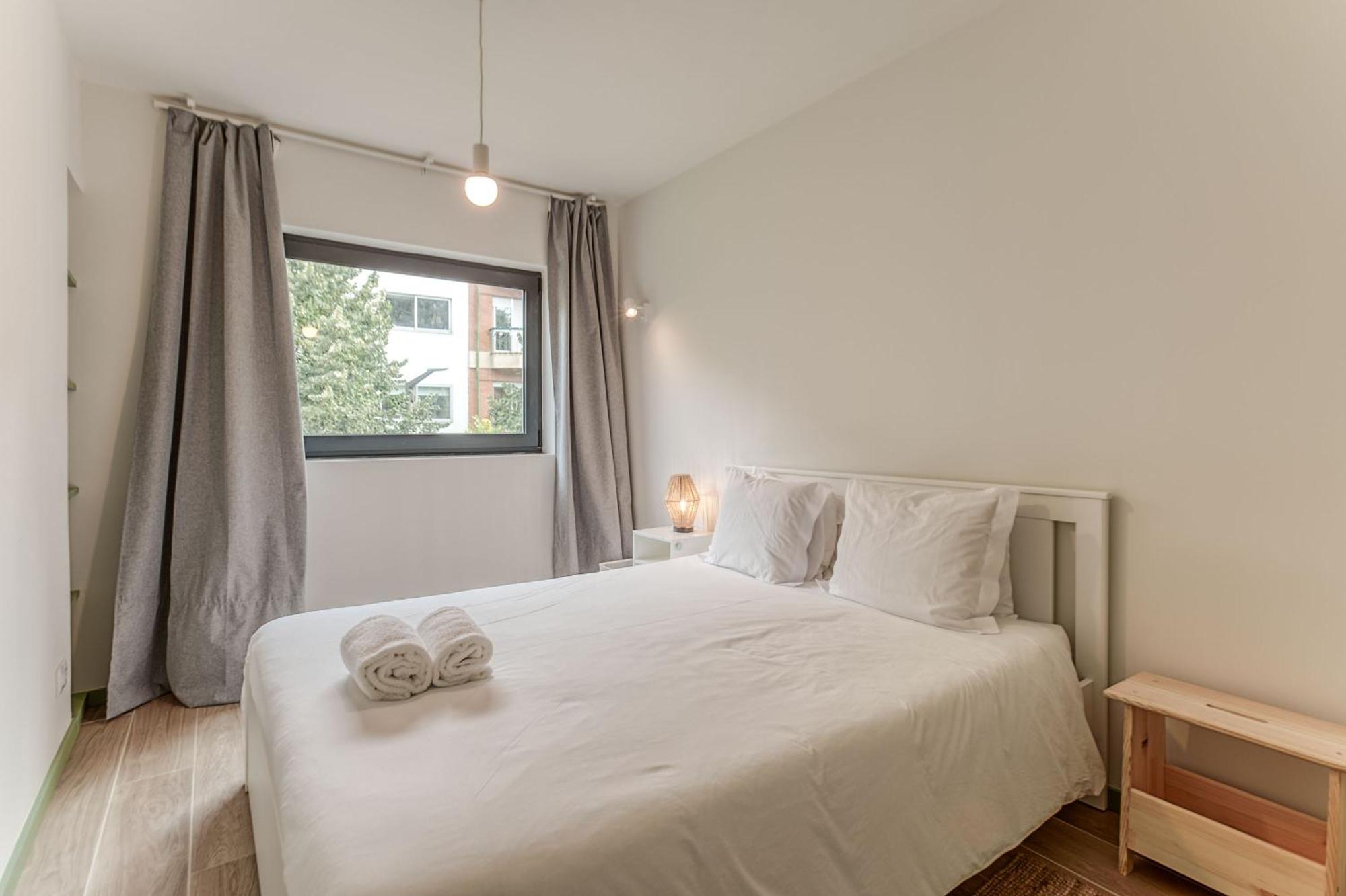 Travel And Live Apartments Porto Pokoj fotografie