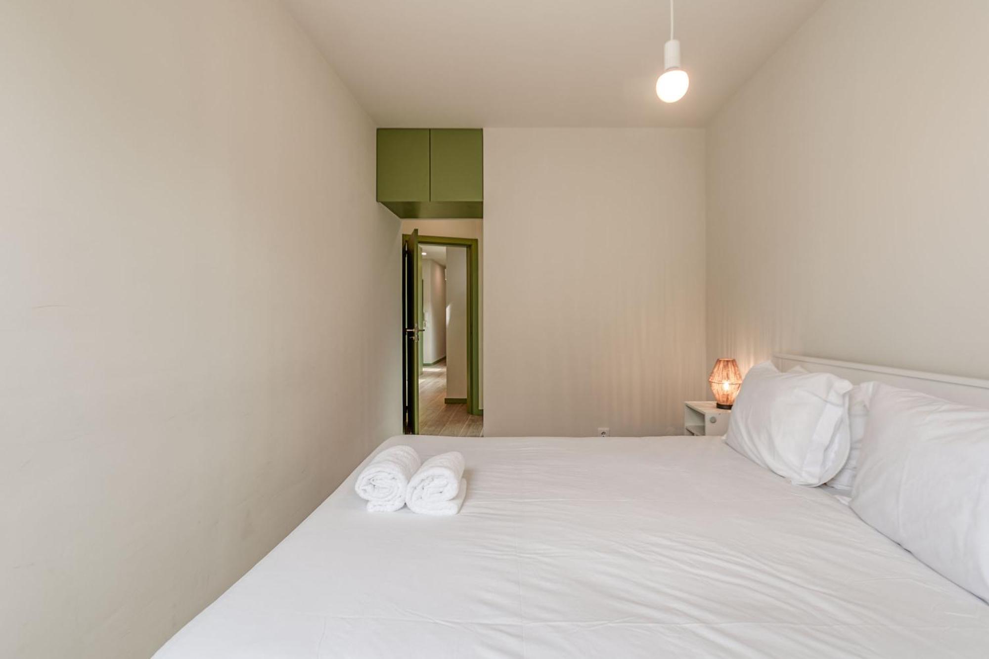 Travel And Live Apartments Porto Pokoj fotografie